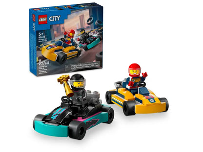 Go-Karts mit Rennfahrern