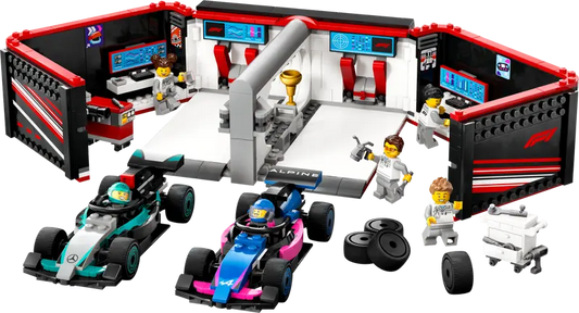 F1® Garage mit Mercedes-AMG & Alpine Rennautos